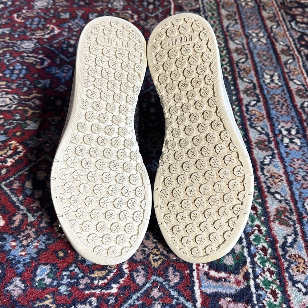 NOBULL High Top Canvas Trainer Shoes - Picture 4 of 8